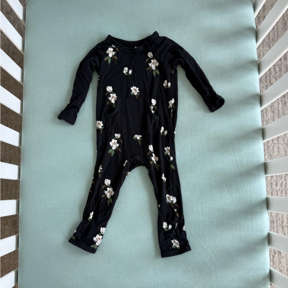 Kyte BABY Black Floral Snap Romper